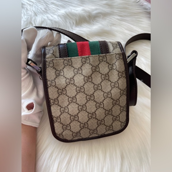 ‼️ SOLD ‼️Gucci crossbody bag - Picture 2 of 16
